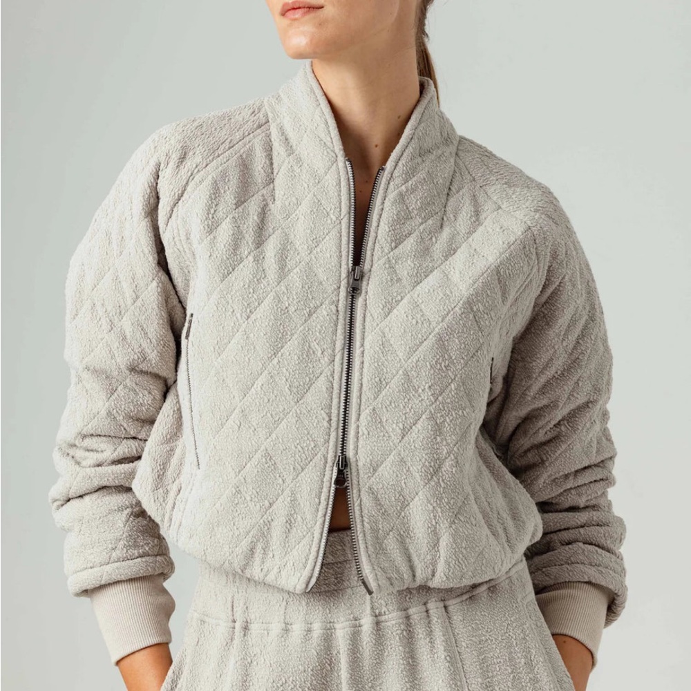 sundays Quilted Light Gray Zip-Up Jacket